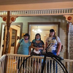 Meet your Posher, Diane